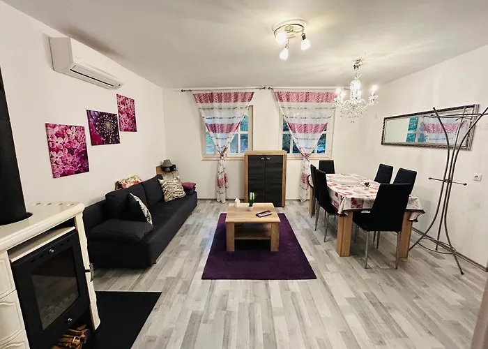 Hide Hébergement de vacances